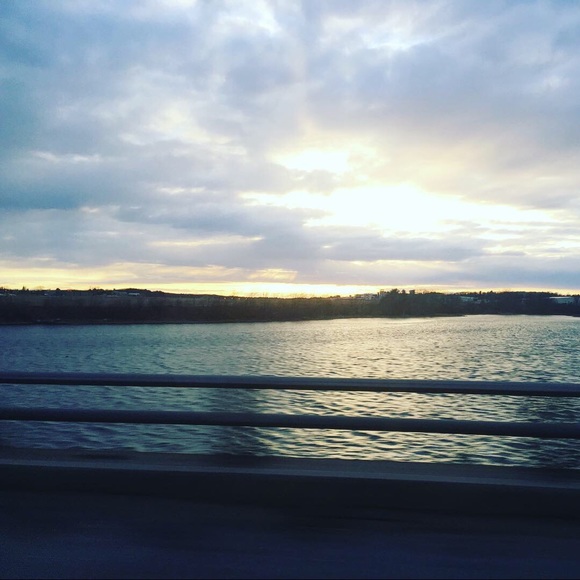 Meet your Posher, Sara - Picture 1 of 1